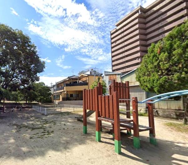 ロイヤルドゥ香里園タワー(香里西公園)