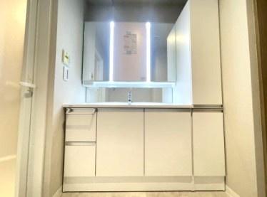 ロイヤルドゥ香里園タワー