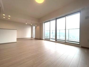 ロイヤルドゥ香里園タワー