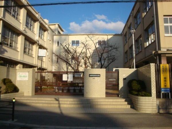 シャトーサンパークスクエア(大阪市立今津小学校)