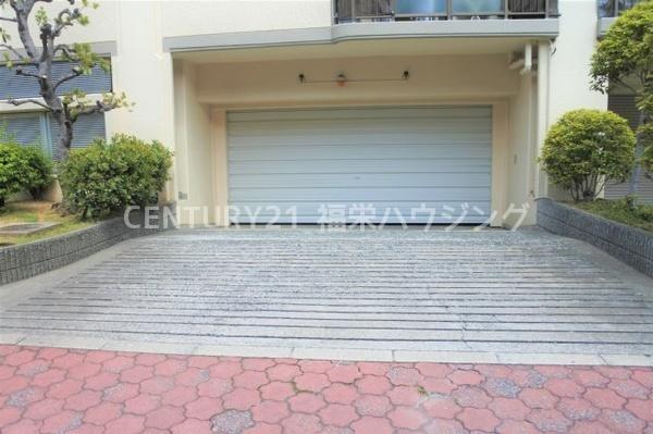 シャトーサンパークスクエア