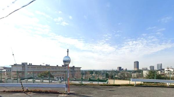 メロディーハイム香里ケ丘ツインビューアルテアタワー(枚方市立第二中学校)