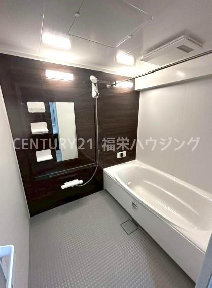 ファミール鶴見