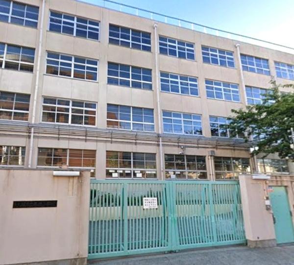 エルグラン小阪アーバンコンフォート(東大阪市立西堤小学校)