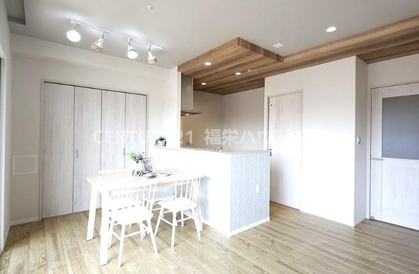 エルグラン小阪アーバンコンフォート