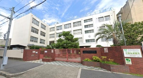 シティコーポ鴫野２号棟(大阪市立鴫野小学校)