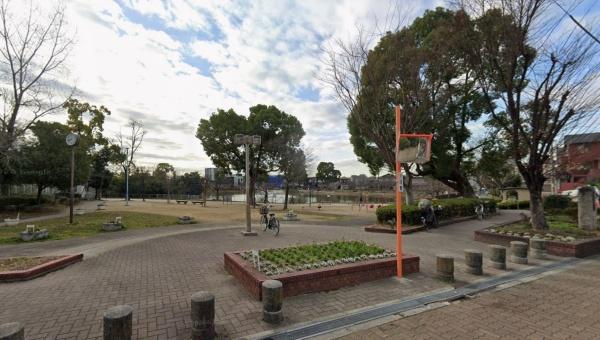 大阪市住吉区万代東２丁目の土地(万代池公園)