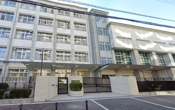 OAPレジデンスタワー東館(大阪市立北稜中学校)