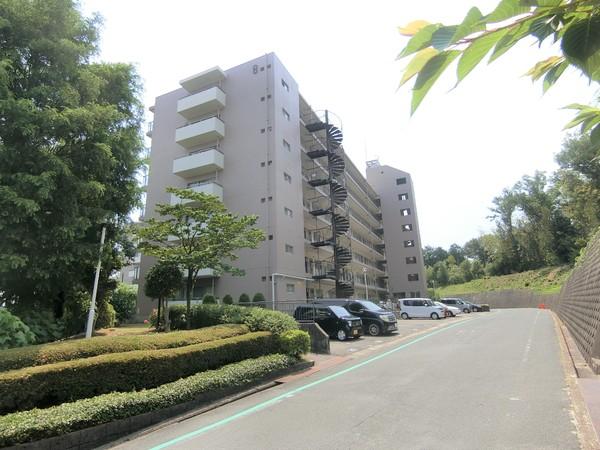 枚方ハイツ８号棟