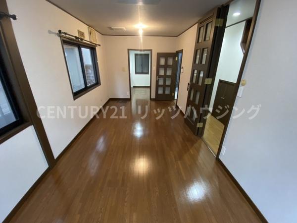 寝屋川市石津東町　中古戸建