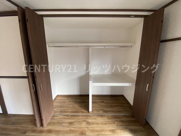 枚方市長尾家具町２丁目の中古一戸建て