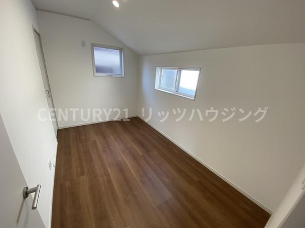 枚方市長尾東町２丁目の中古一戸建て