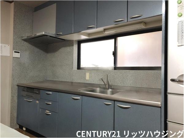 寝屋川市大成町　中古戸建