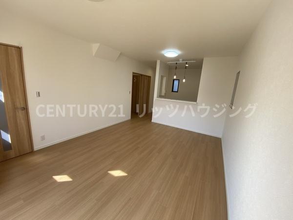 枚方市桜丘町　中古戸建