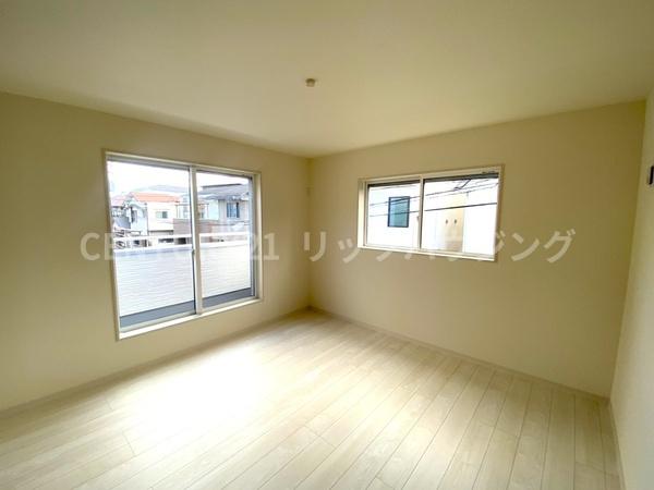寝屋川市若葉町　５期　新築戸建　１号棟