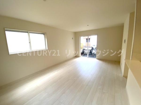 寝屋川市若葉町　５期　新築戸建　１号棟