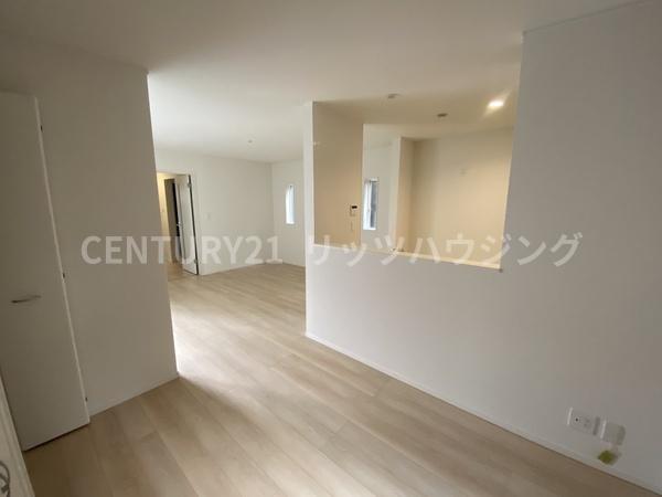 枚方市招提中町　第４　新築戸建　２号棟