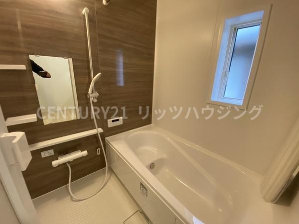 枚方市招提中町　第４　新築戸建　２号棟
