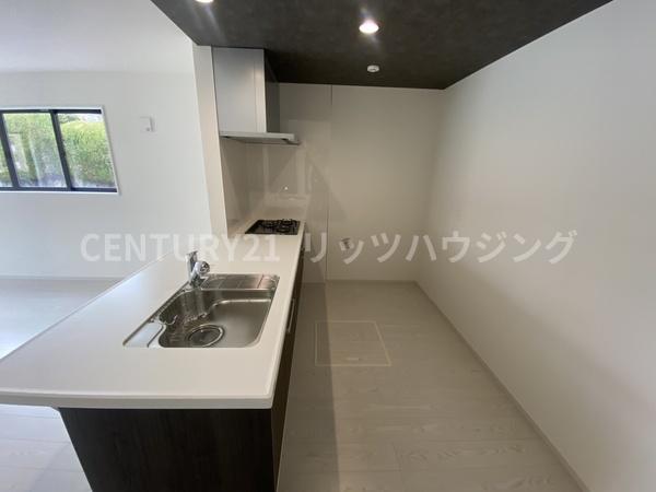 枚方市香里ヶ丘１期１号棟　新築戸建