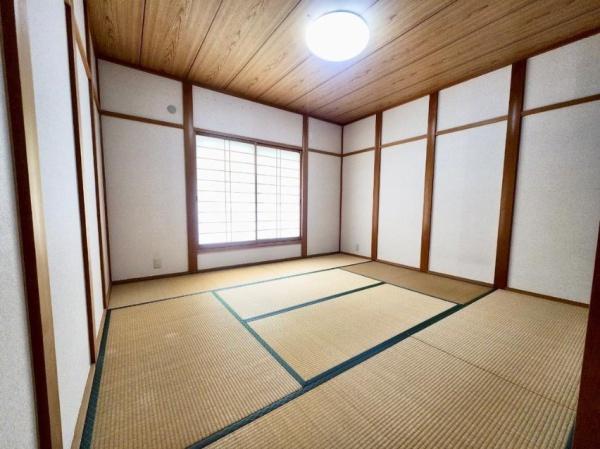 寝屋川市堀溝３丁目の中古一戸建て