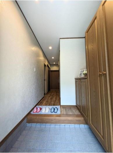 寝屋川市高柳４丁目の中古一戸建て
