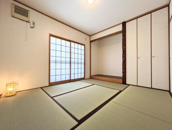 寝屋川市高柳４丁目の中古一戸建て
