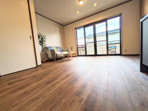 寝屋川市高柳４丁目　中古戸建