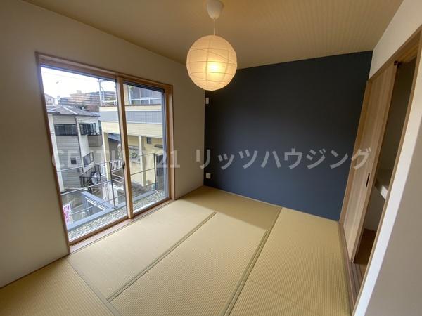 枚方市香里園桜木町　新築戸建