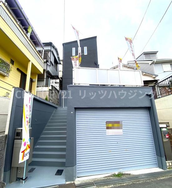 枚方市香里園桜木町　新築戸建