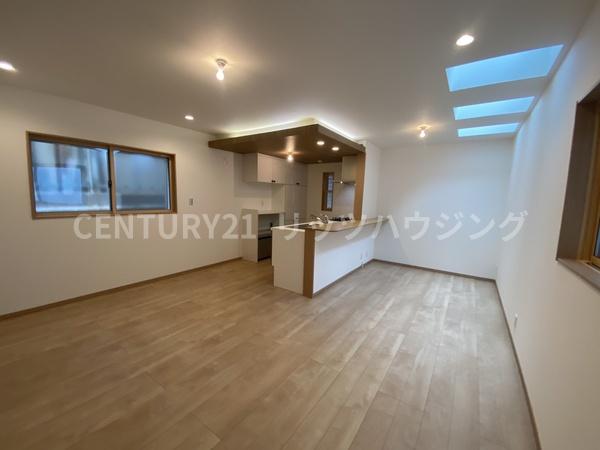 枚方市香里園桜木町　新築戸建