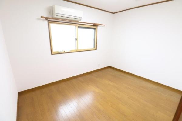 寝屋川市池田本町の中古一戸建て