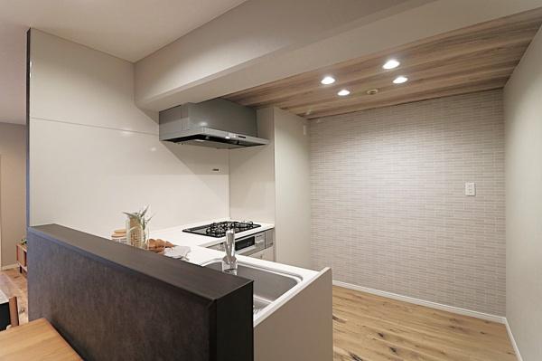 エバーグリーングランド曽根　中古マンション