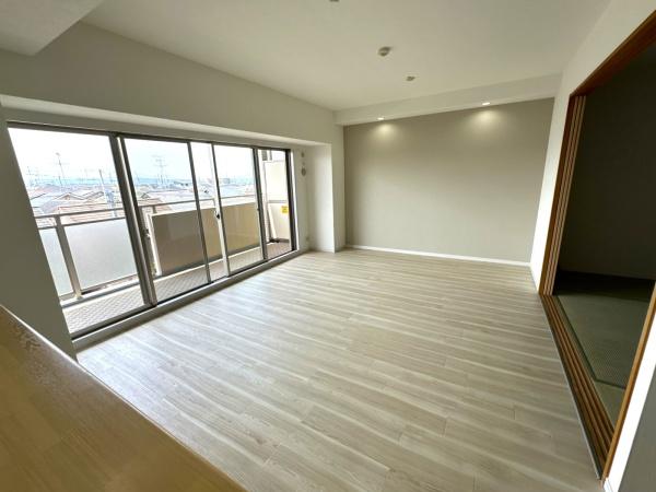 リーデンススクエア宇治伊勢田　中古マンション