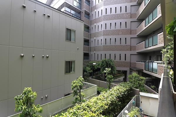 ディオレ江坂　中古マンション