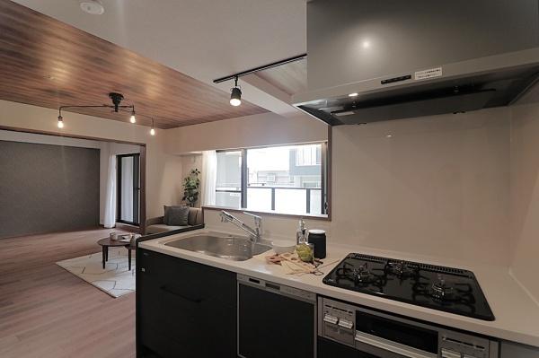 ディオレ江坂　中古マンション
