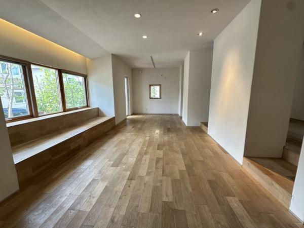 箕面市森町中３丁目　中古戸建