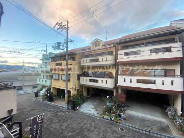 枚方市高野道１丁目の中古一戸建て