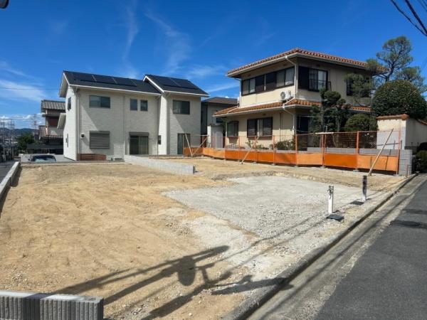 枚方市渚東町　２期　新築一戸建て２号棟