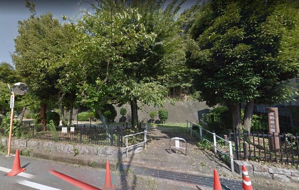 八幡市美濃山幸水の中古一戸建て(高野道公園.)