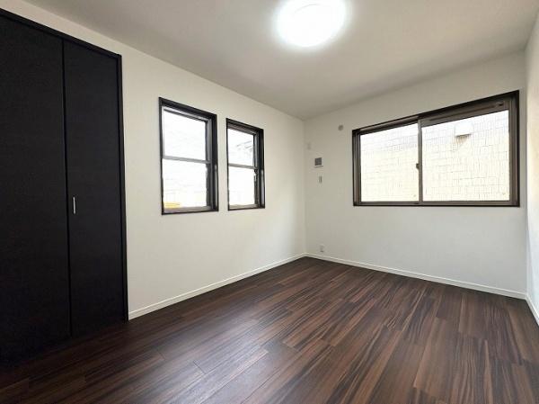 八幡市八幡植松の中古一戸建て(洋室)