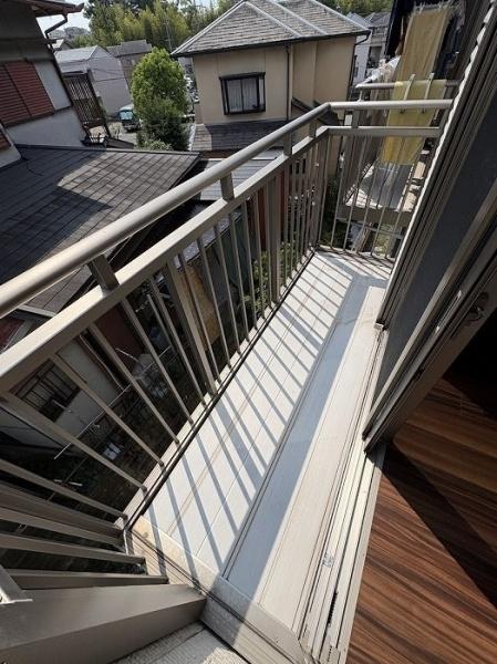八幡市八幡植松の中古一戸建て(バルコニー)