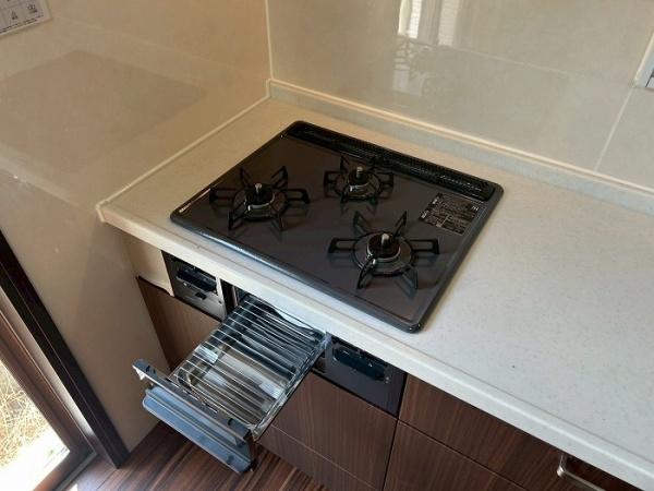 八幡市八幡植松の中古一戸建て(キッチン)