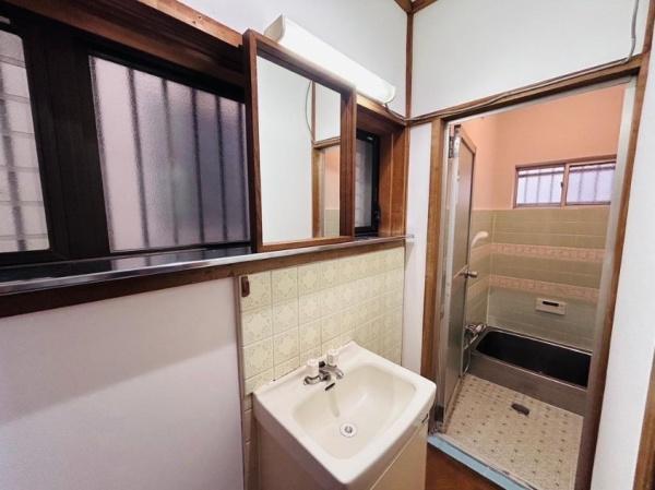 交野市郡津２丁目の中古一戸建て