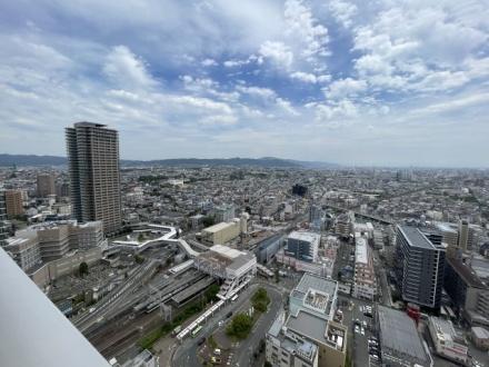 ロイヤルメドゥ香里園タワー中古マンション
