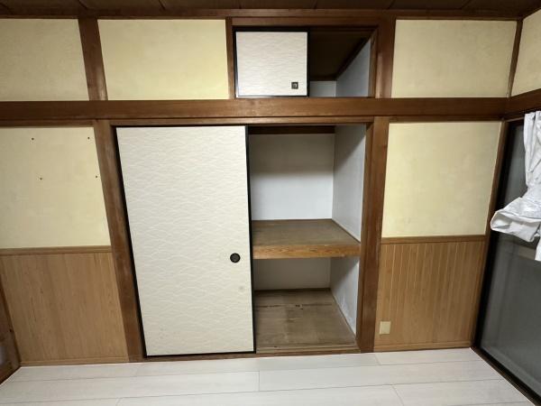 枚方市長尾宮前1丁目の中古一戸建て(収納)