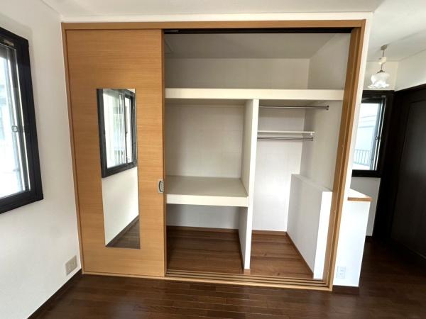 枚方市枚方上之町の中古一戸建て(収納)