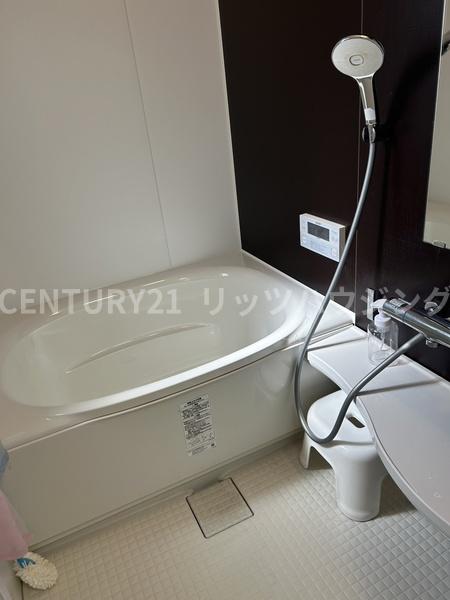 枚方市野村元町の中古一戸建て(バス)