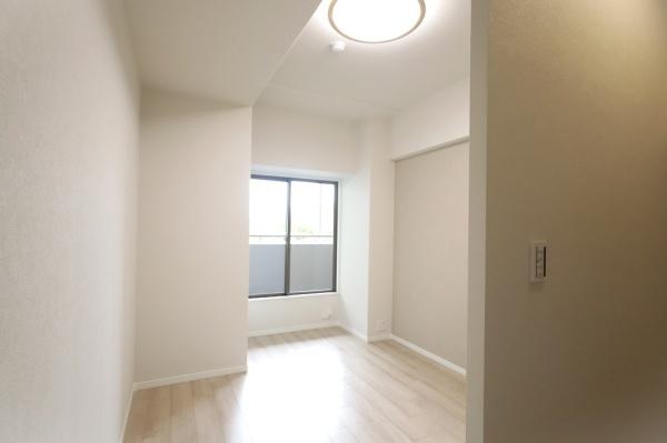 オークヒルズ香里弐番館　中古マンション