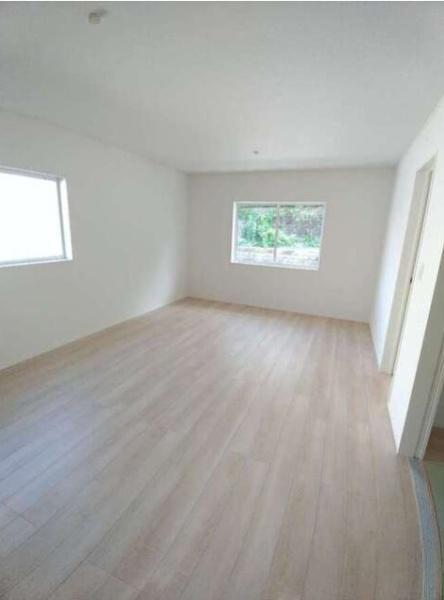 八幡市男山長沢　第２　新築一戸建て　４号棟