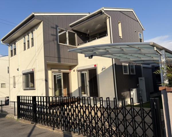 木津川市木津八ケ坪　中古一戸建て